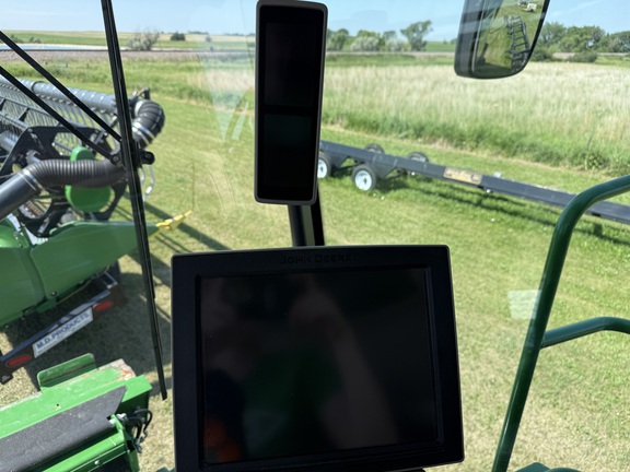 2022 John Deere S770 Combine