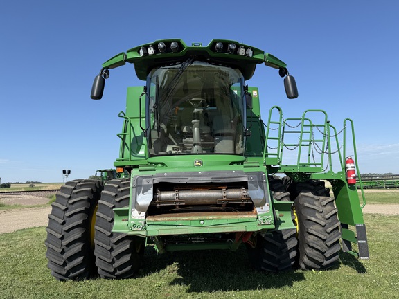 2022 John Deere S780 Combine