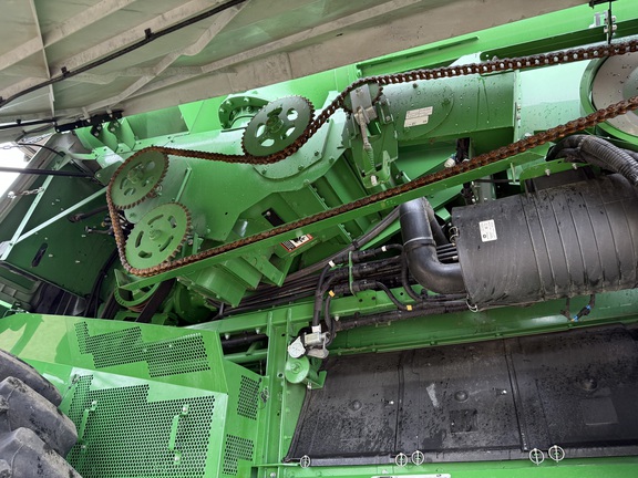 2022 John Deere S780 Combine