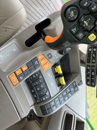 2022 John Deere S780 Combine