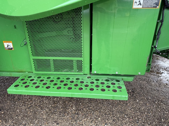 2022 John Deere S780 Combine