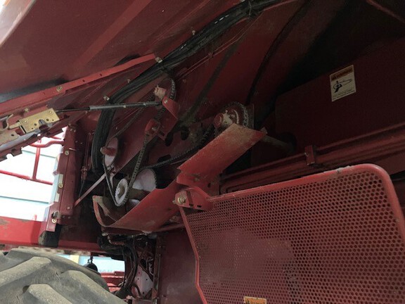 2000 Case IH 2388 Combine