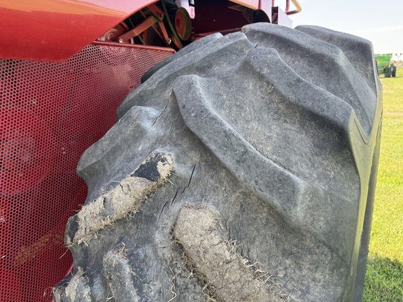 2000 Case IH 2388 Combine