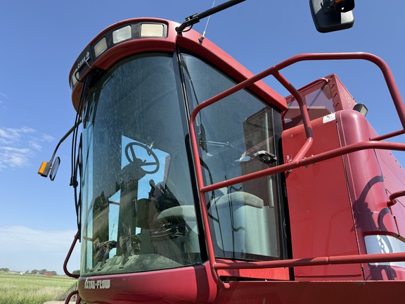 2000 Case IH 2388 Combine