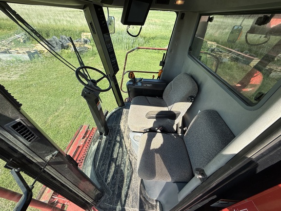 2000 Case IH 2388 Combine