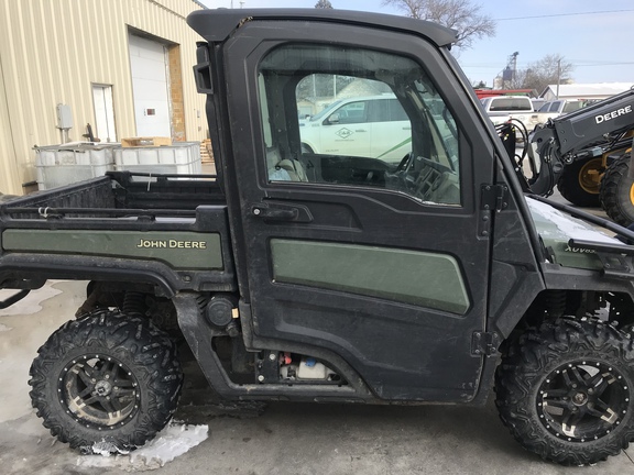 2022 John Deere XUV 835R ATV