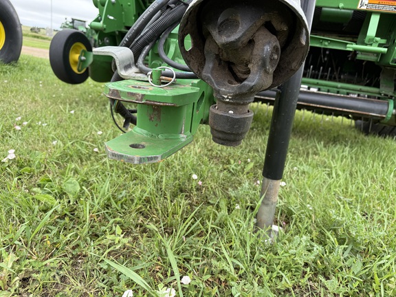 2020 John Deere 560M Baler/Round