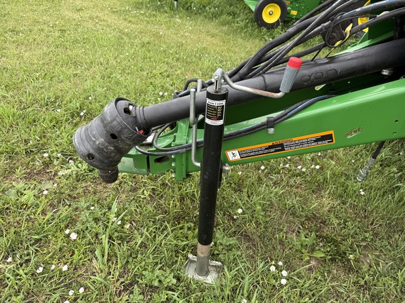 2020 John Deere 560M Baler/Round