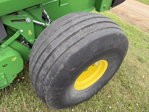 2020 John Deere 560M Baler/Round