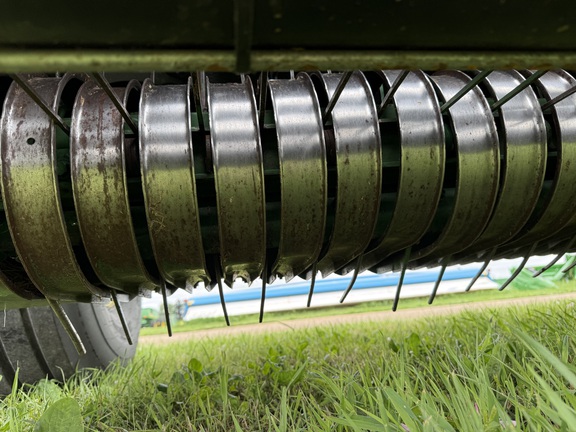 2020 John Deere 560M Baler/Round