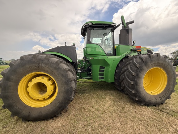 2024 John Deere 9R 590 Tractor 4WD
