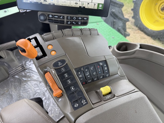 2024 John Deere 9R 590 Tractor 4WD