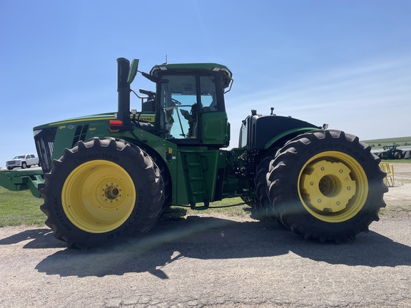 2024 John Deere 9R 590 Tractor 4WD