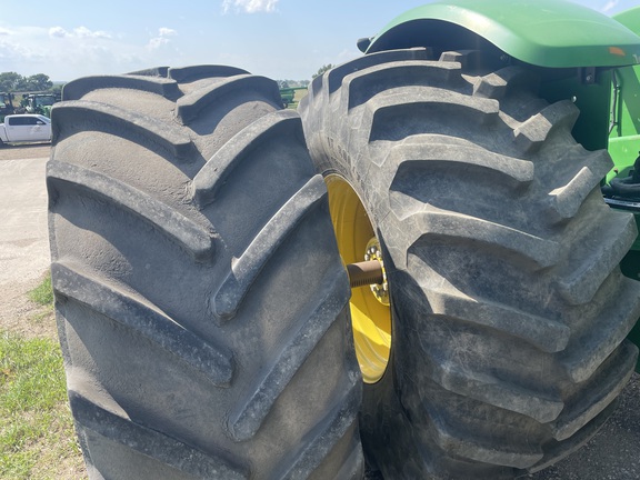 2013 John Deere 9460R Tractor 4WD
