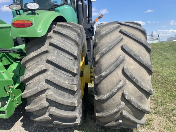 2013 John Deere 9460R Tractor 4WD