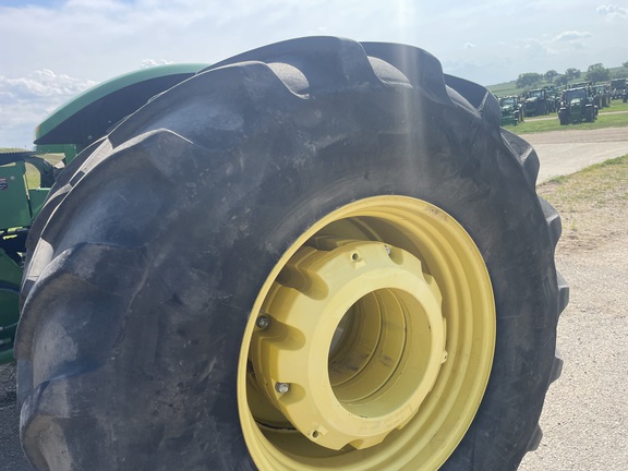 2013 John Deere 9460R Tractor 4WD