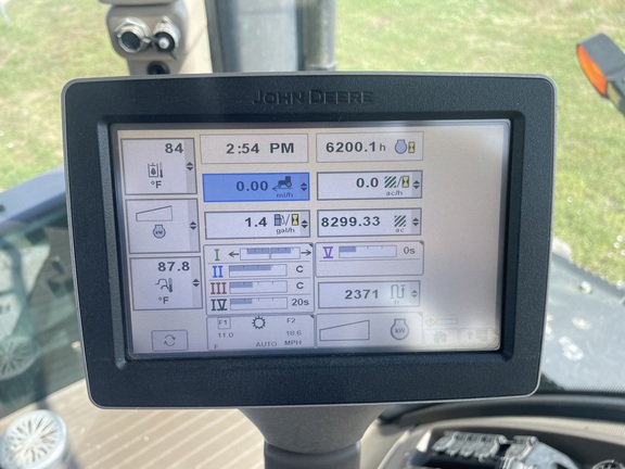 2013 John Deere 9460R Tractor 4WD