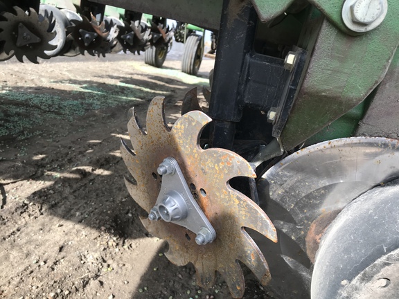 2008 John Deere 1770NT CCS Planter