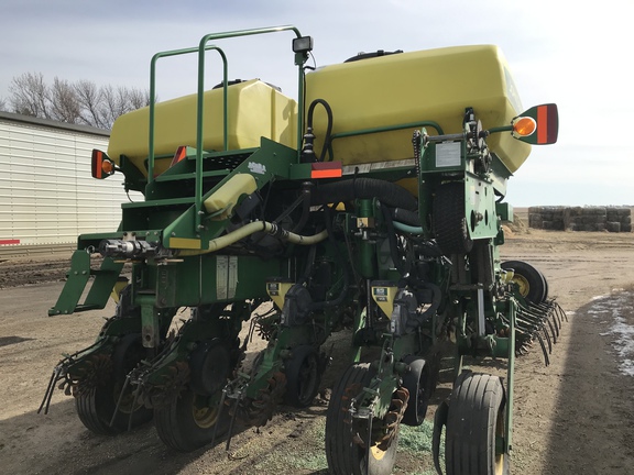 2008 John Deere 1770NT CCS Planter