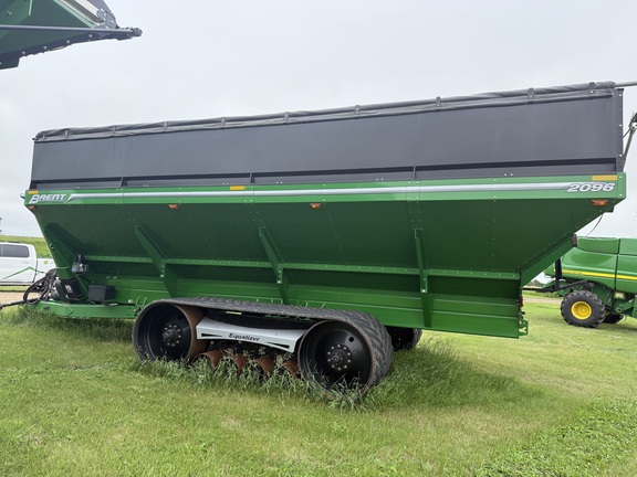 2018 Brent 2096 Grain Cart