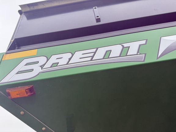 2018 Brent 2096 Grain Cart