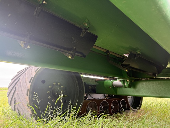 2018 Brent 2096 Grain Cart