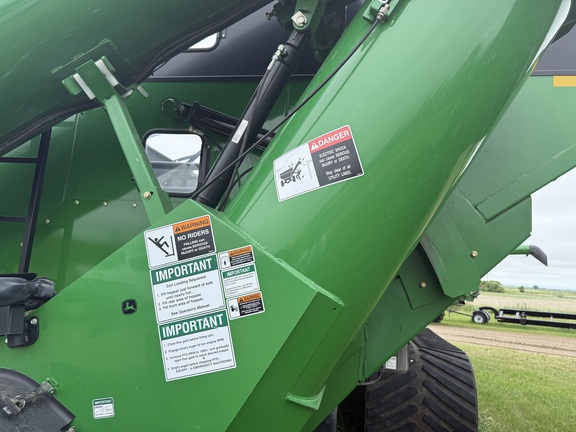 2018 Brent 2096 Grain Cart