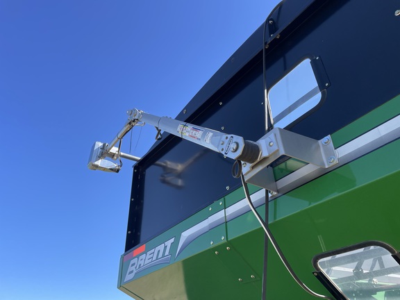 2018 Brent 2096 Grain Cart