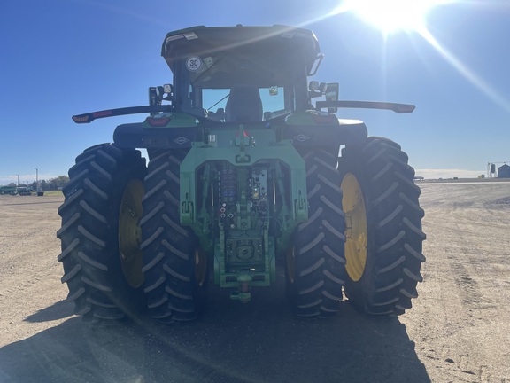 2024 John Deere 8R 370 Tractor