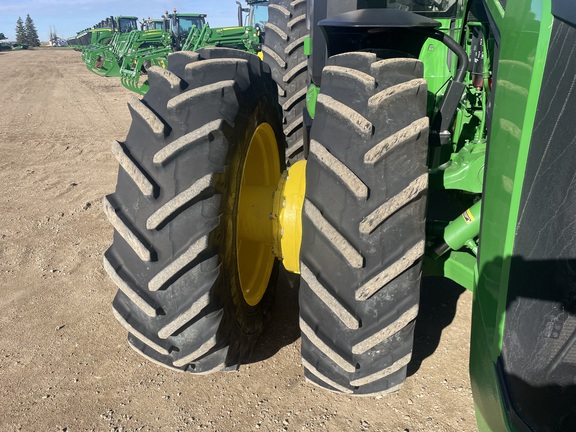 2024 John Deere 8R 370 Tractor