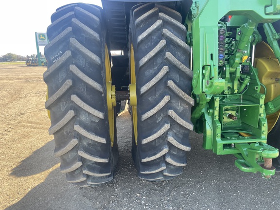 2024 John Deere 8R 370 Tractor