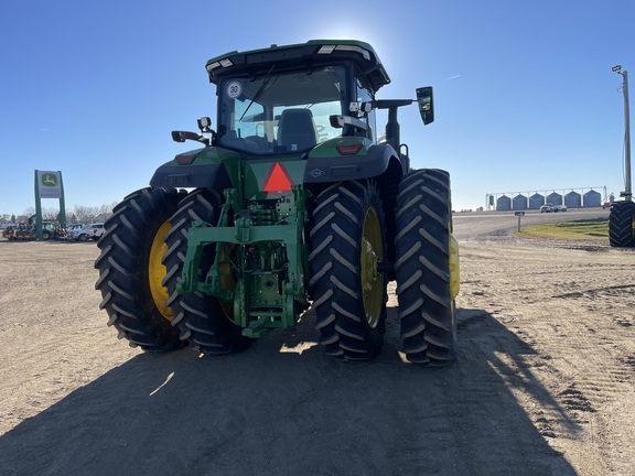 2024 John Deere 7R 210 Tractor
