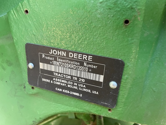 2024 John Deere 7R 210 Tractor