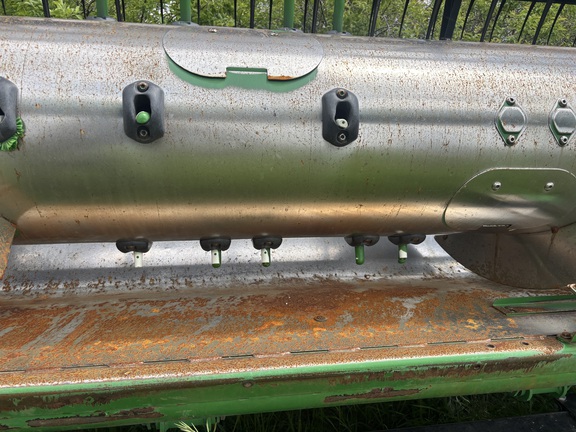 2010 John Deere 635F Header Combine