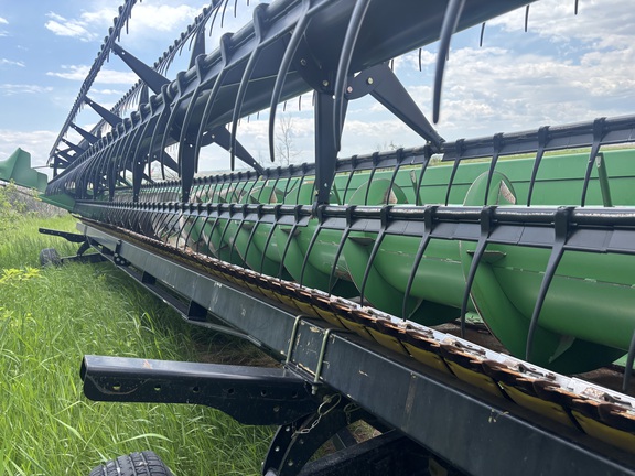 2010 John Deere 635F Header Combine