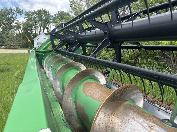 2010 John Deere 635F Header Combine