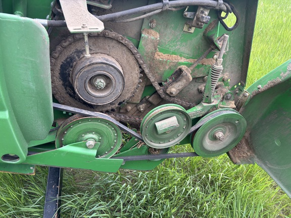 2010 John Deere 635F Header Combine