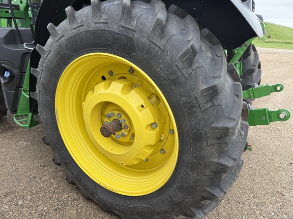 2023 John Deere 6R 165 Tractor