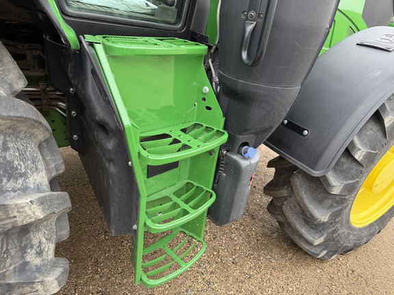 2023 John Deere 6R 165 Tractor