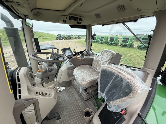 2023 John Deere 6R 165 Tractor