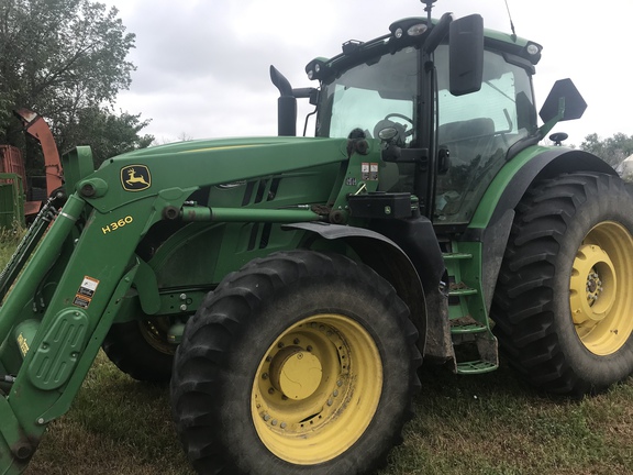 2016 John Deere 6175R Tractor