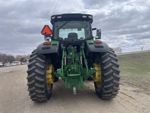 2016 John Deere 6175R Tractor