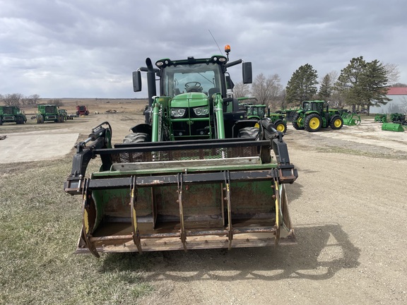 2016 John Deere 6175R Tractor