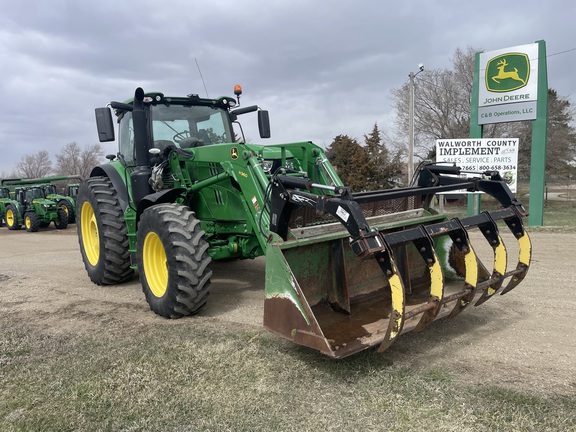 2016 John Deere 6175R Tractor