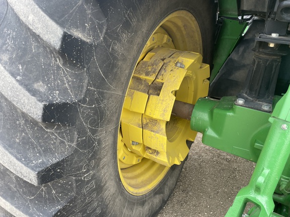 2016 John Deere 6175R Tractor