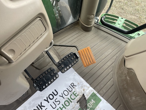 2016 John Deere 6175R Tractor