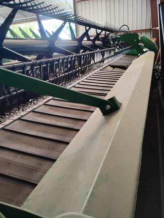 2020 John Deere 745FD Header Combine