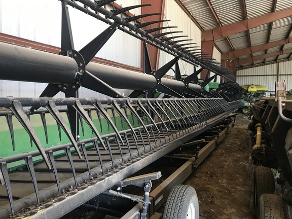 2020 John Deere 745FD Header Combine