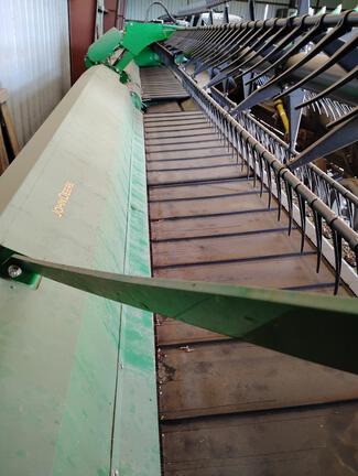 2020 John Deere 745FD Header Combine
