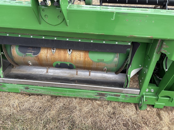 2020 John Deere 745FD Header Combine